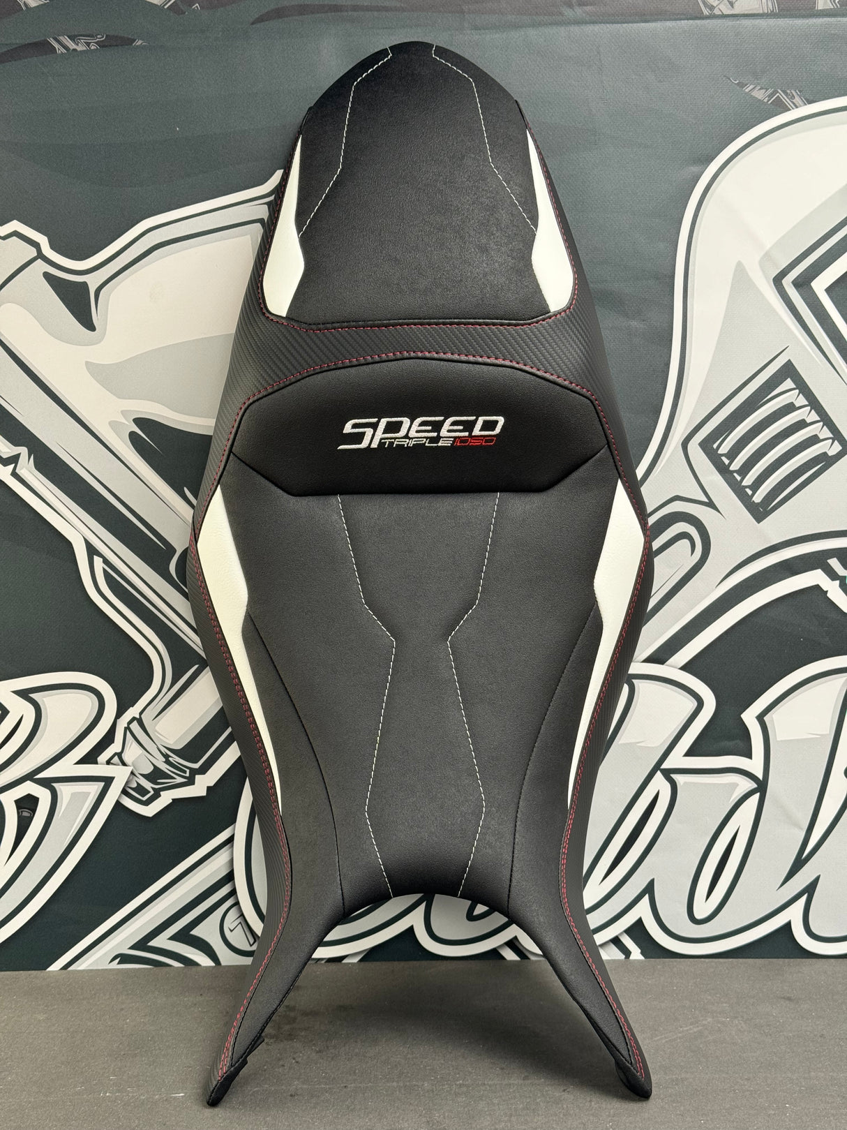 Garnissage de selle pour TRIUMPH Speed Triple ( 2011 à 2015 )